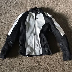 Hard shell motorcycle jacket